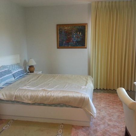 Yiasu Bed And Breakfast Pattaya Exterior foto
