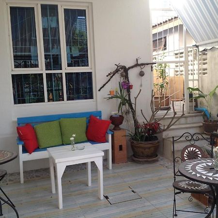 Yiasu Bed And Breakfast Pattaya Exterior foto