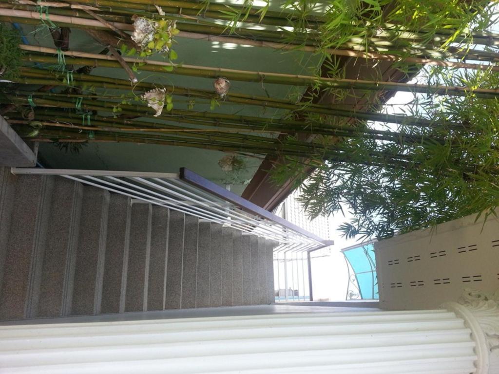 Yiasu Bed And Breakfast Pattaya Exterior foto