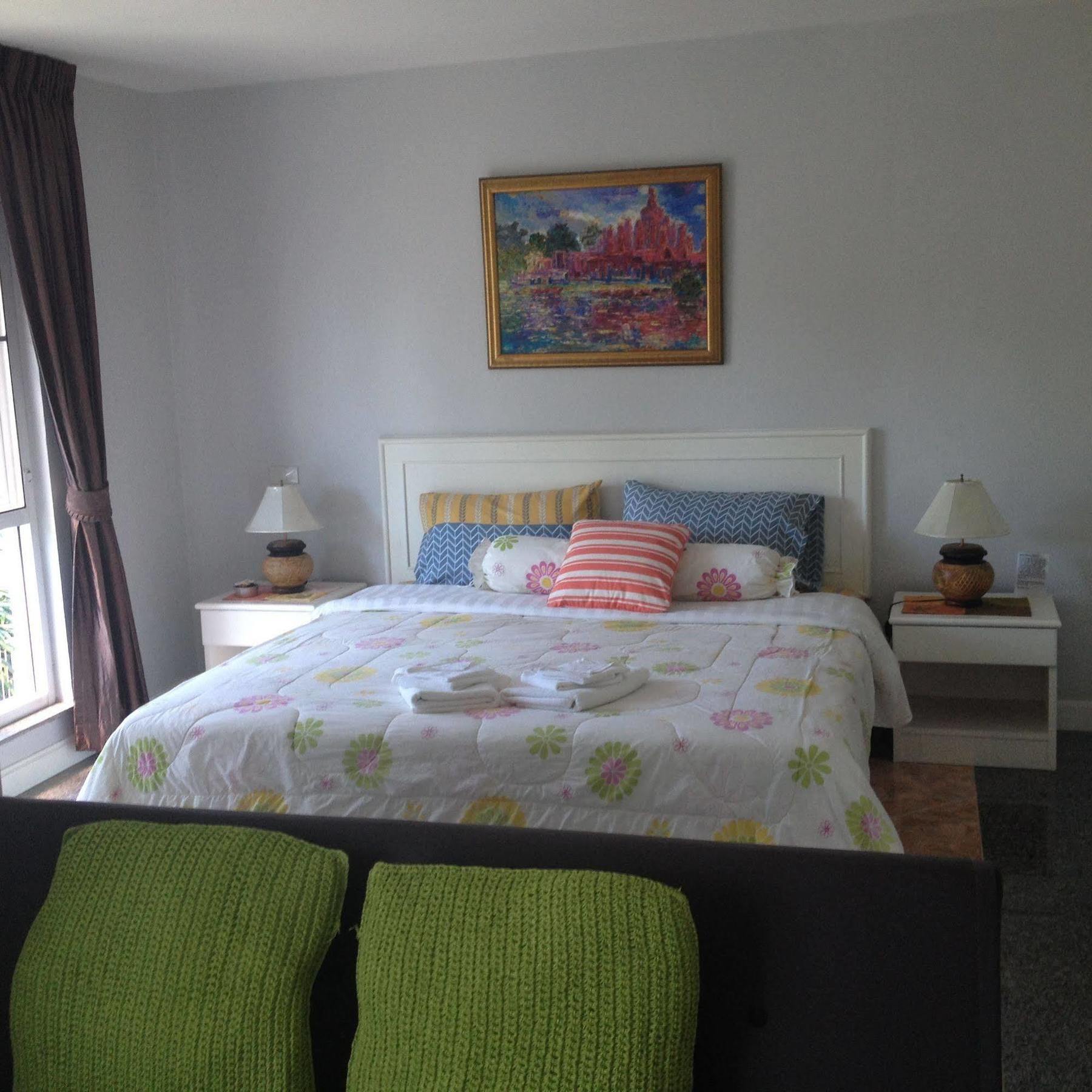 Yiasu Bed And Breakfast Pattaya Exterior foto